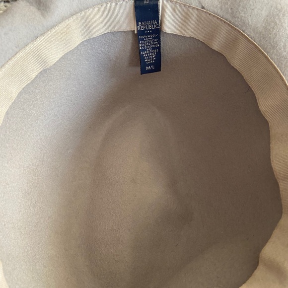 Gray Hat - Picture 5 of 7